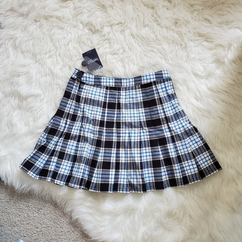 forever 21 plaid skirt (sold🎉)